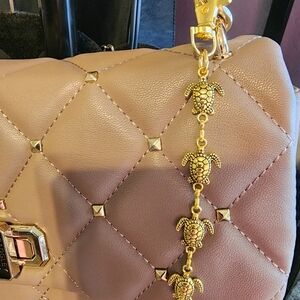 Hand Crafted Bag Charm with Gold Turtles Chain (4)Turtles